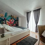 Juric Appartement *